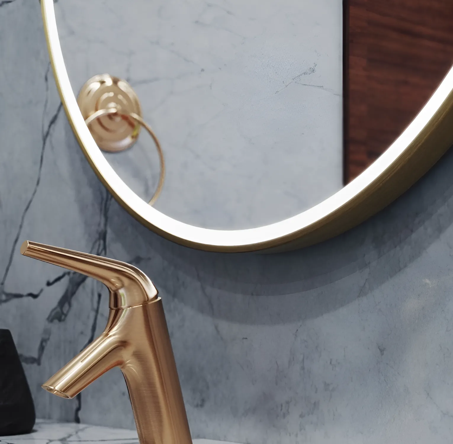 Circle shaped mirror in Gold Classic frame